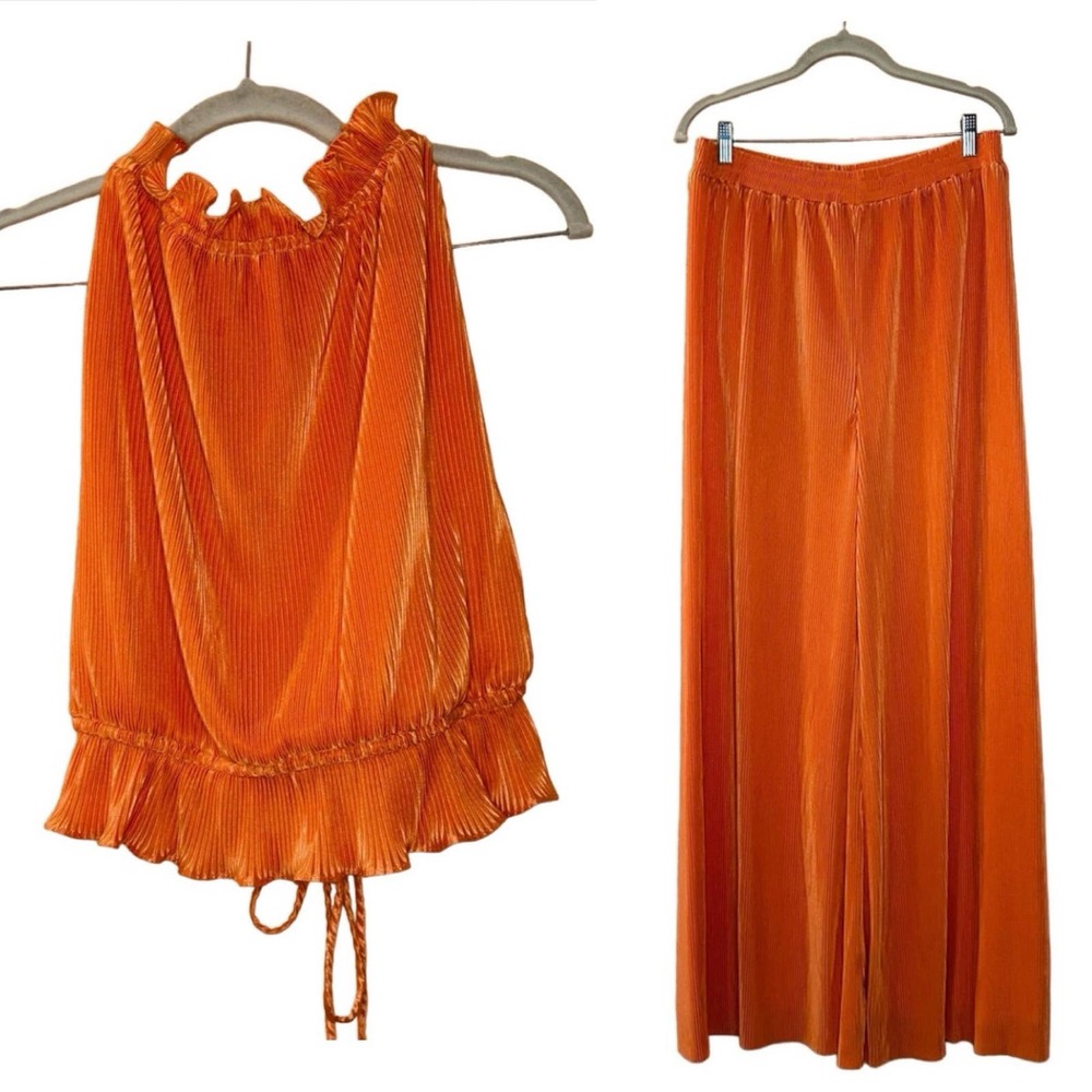 Plisse Halter Pant Set
